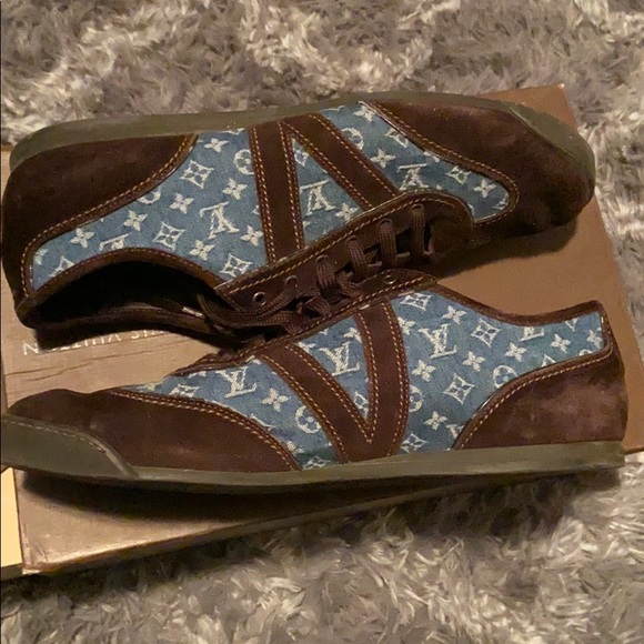 Vintage Louis Vuitton Sneaker 2008 Size 12 - Picture 3 of 6